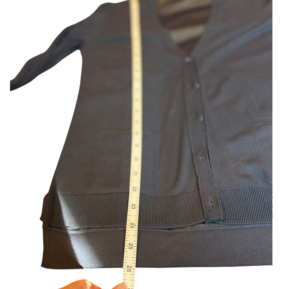 Tiffany & Co. Wardrobe V-Neck Button Cardigan Sweater MEDIUM Satin Back Navy - Picture 5 of 8